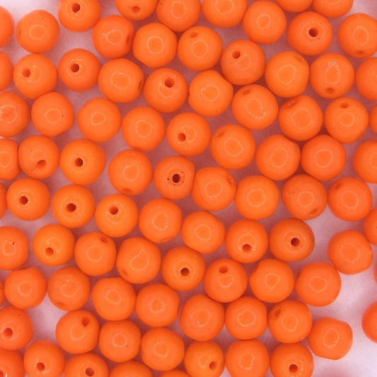 20 x 5mm round beads in Orange (1970s)
