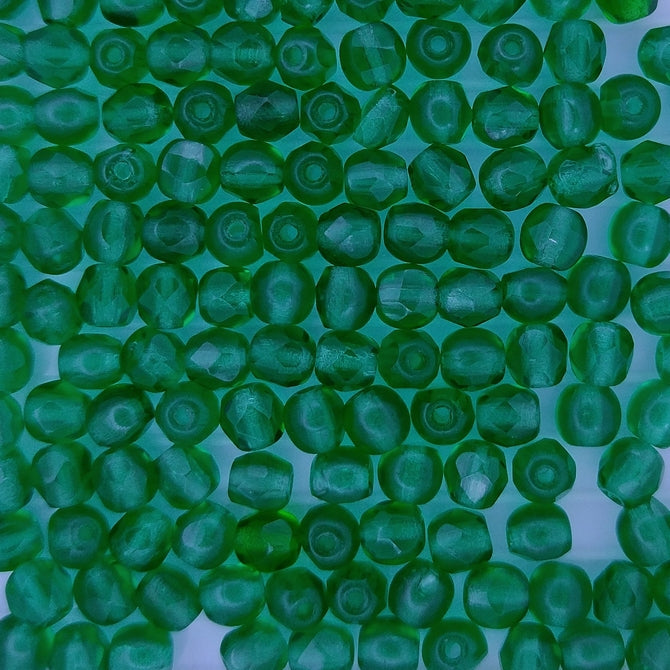 50 x 4mm faceted beads in Emerald Green *