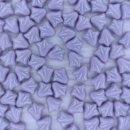 10 x 9mm Lily flowers in Violet with Silver