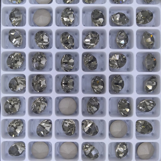 SS39 or 8.3mm Chaton Maxima in Black Diamond (Preciosa)