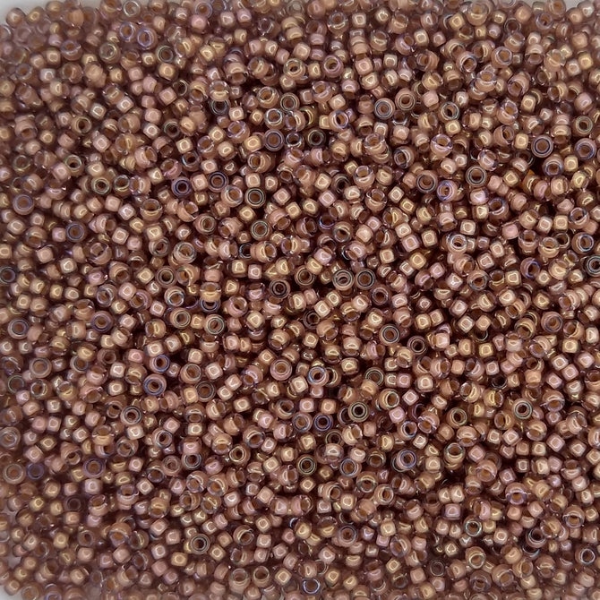 0337 - 5g Size 15/0 Miyuki seed beads in Lined Cinnamon Lustre