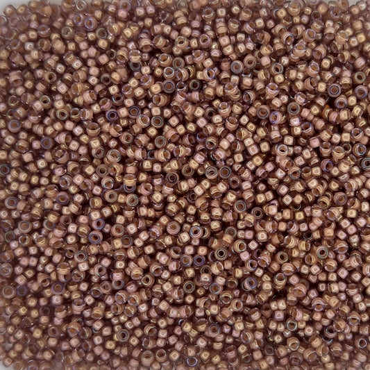 0337 - 5g Size 15/0 Miyuki seed beads in Lined Cinnamon Lustre