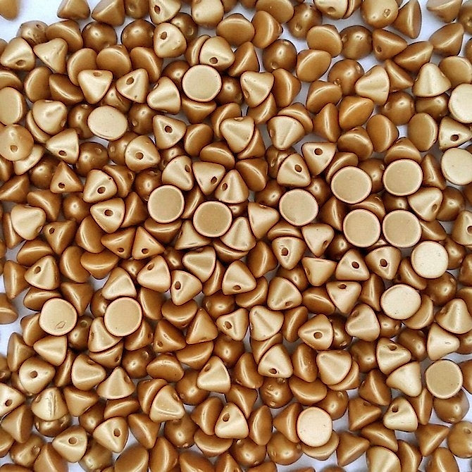 25 x Button beads in Pastel Amber