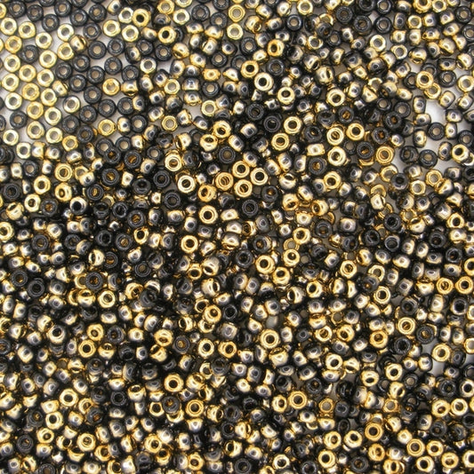 55032 - 10g Size 11/0 Miyuki seed beads in Black/Amber
