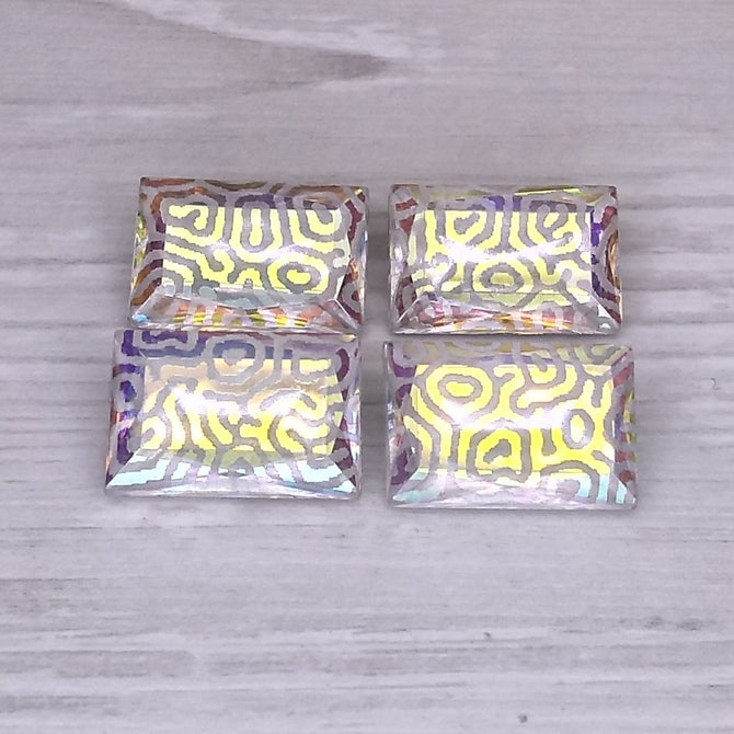 18x12mm rectangular cabochon in Crystal with Large Fingerprint design