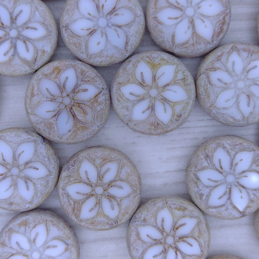 Pair of 18mm flower coins in Ivory Picasso with Alabaster