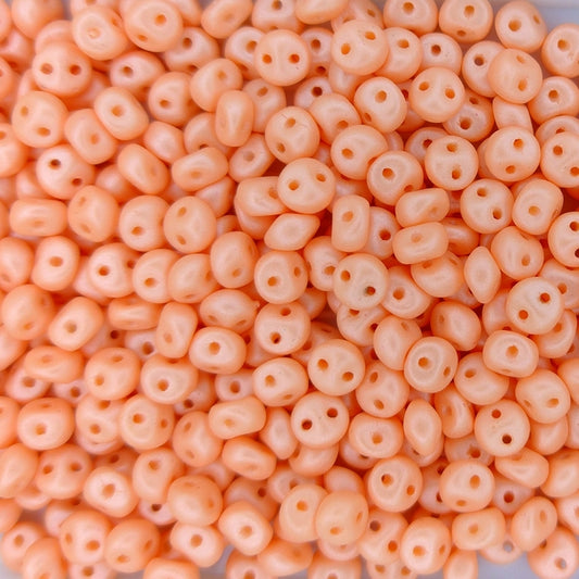 5g x 4mm Es-o beads in Powdery Pastel Peach