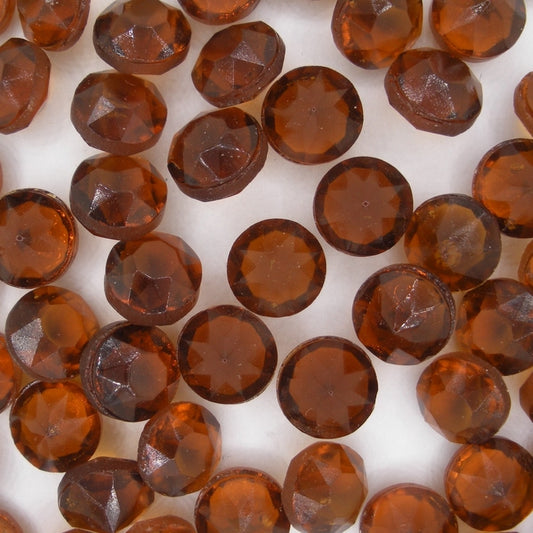 Cab111 - 10mm round cabochon in Topaz (Vintage)