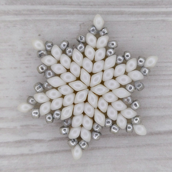 Bead Kit - Snowflake II in Pastel White