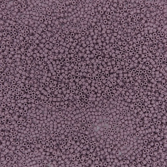 0052 - 5g Size 15/0 Toho seed beads in Opaque Lavender