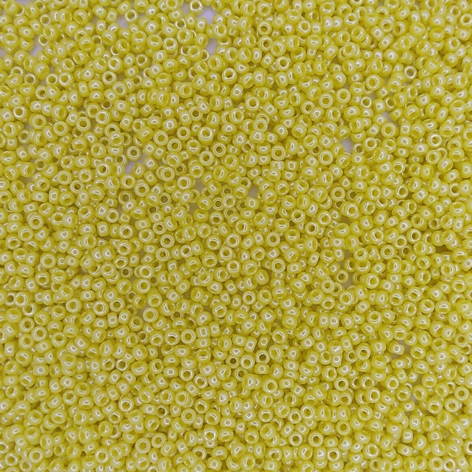 0422 - 10g Size 11/0 Miyuki seed beads in Opaque Yellow Lustre