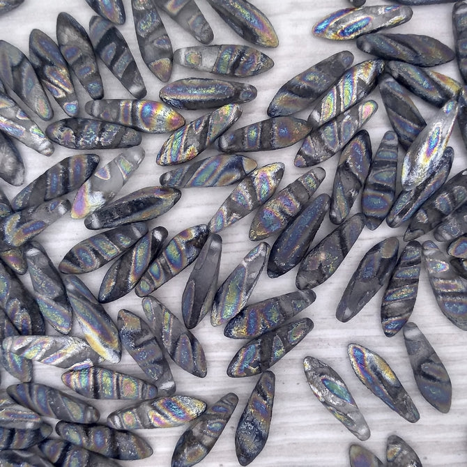 10 x daggers in etched Crystal Vitrail with Dark Stripes (5x16mm)