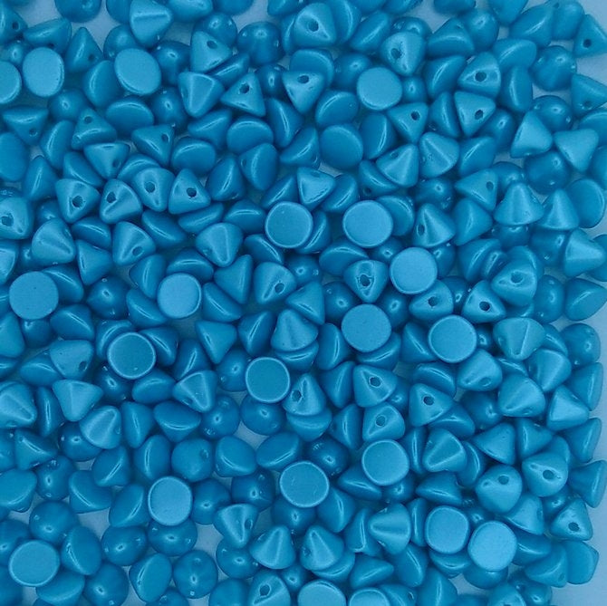 25 x Button beads in Pastel Aqua