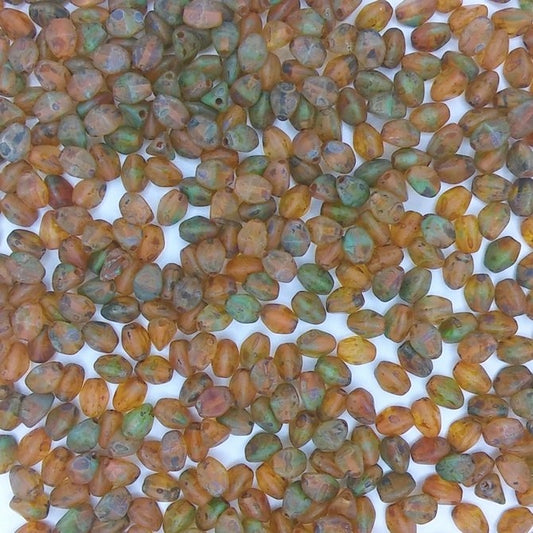 50 x pinch beads in Earth Mix (3x5mm)