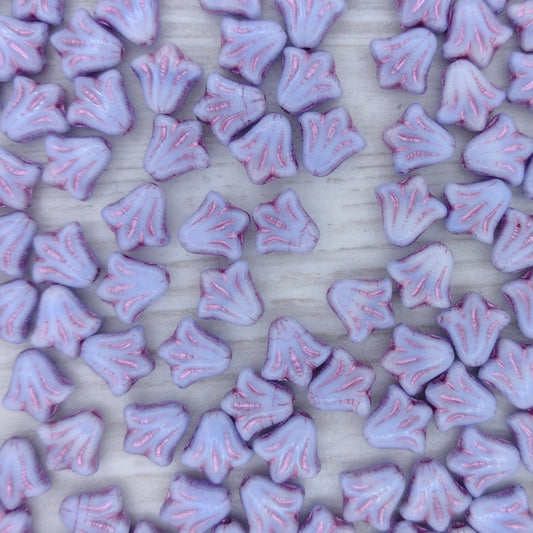 10 x 9mm Lily flowers in Light Blue with Pink Lustre