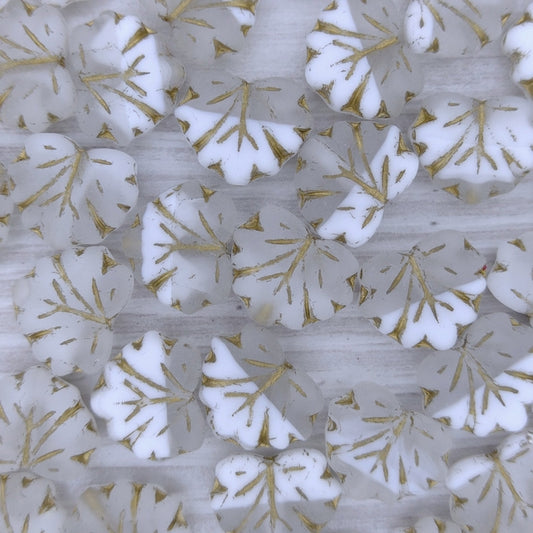 10 x Maple leaves in Matt White/Crystal with Gold veins (13x11mm)