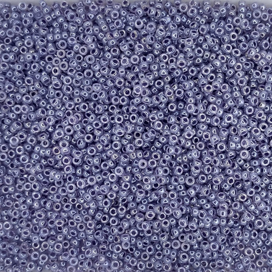 0525 - 5g Size 15/0 Miyuki seed beads in Purple Ceylon