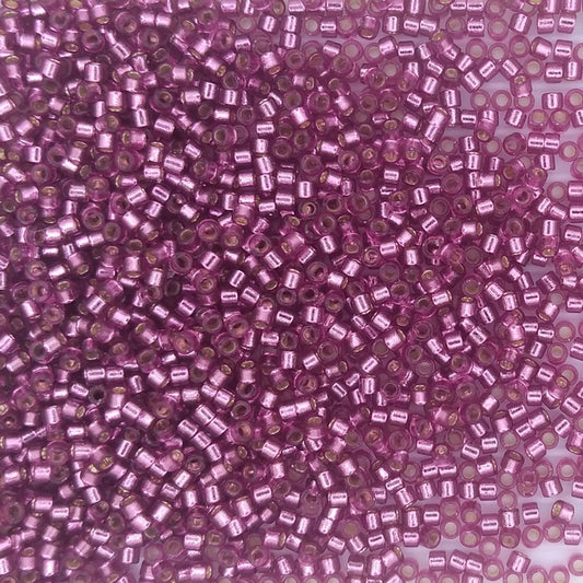 DB2162 - 1g Size 11/0 delicas in Duracoat Silver lined Hydrangea