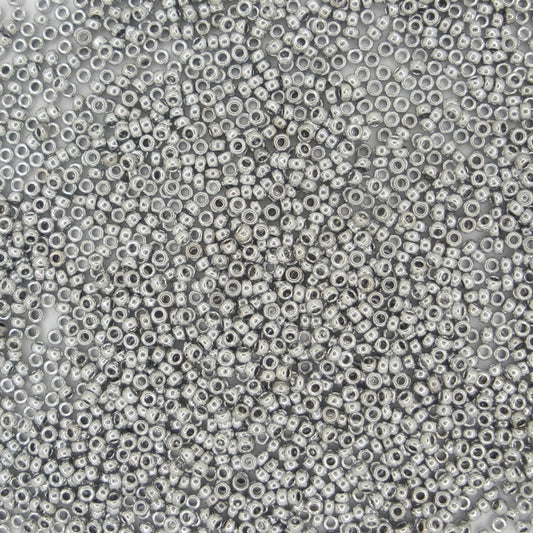 55006 - 5g Size 15/0 Miyuki seed beads in Labrador Silver