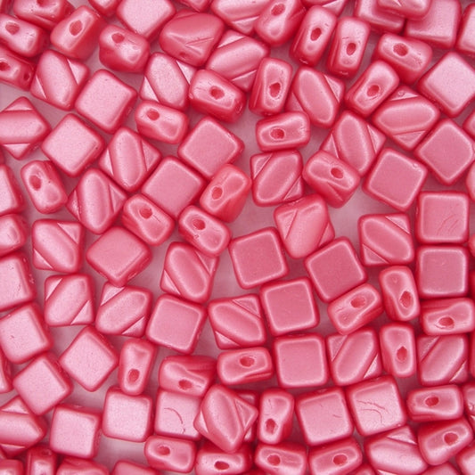 25 x 6mm Silky beads in Pastel Light Coral