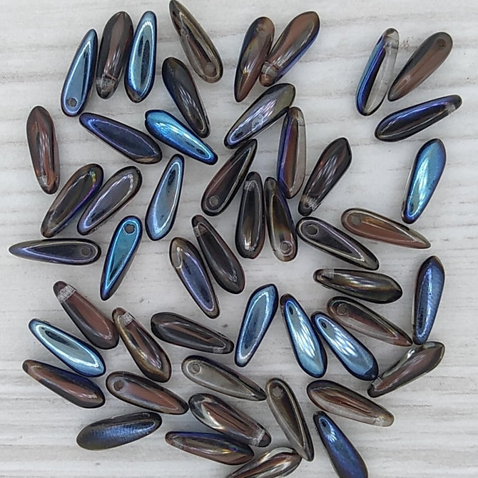 50 x mini daggers in Dark Topaz AB (3x10mm)