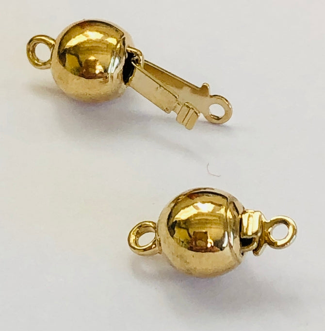 Claspgarten Gold ball clasp with 1 row 14487 - 6mm