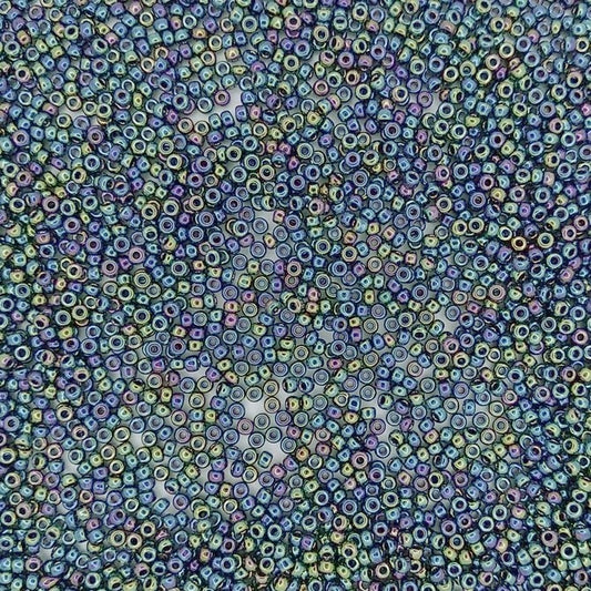 1952 - 10g Size 11/0 Miyuki seed beads in Emerald Iris