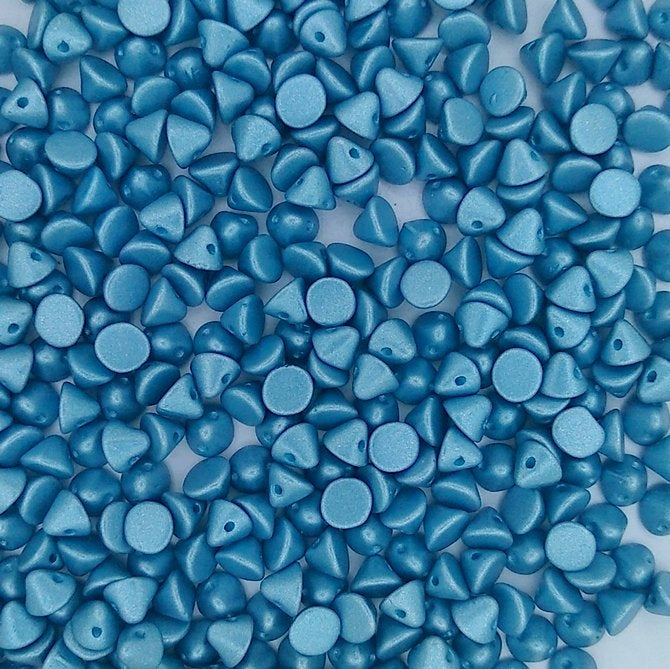 25 x Button beads in Metallic Aqua