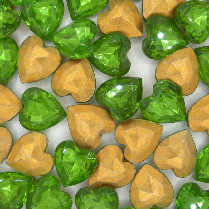 Cab64 - 11x12mm heart cabochon in Peridot Green (Vintage)