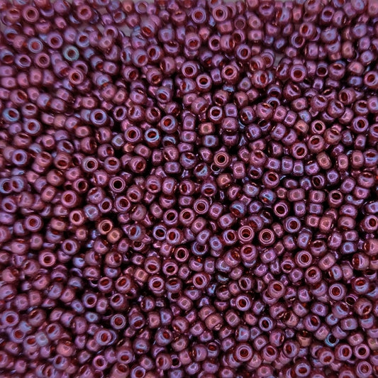0313 - 10g Size 11/0 Miyuki seed beads in Cranberry Gold Lustre