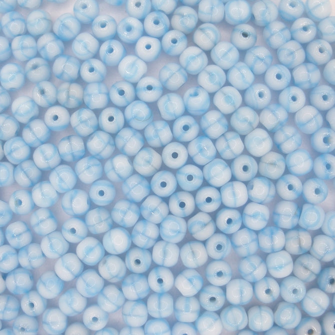 50 x 4mm round beads in Blue/White