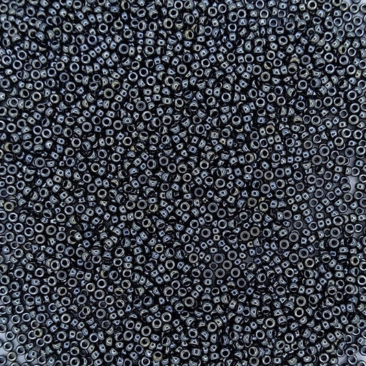 0451 - 25g Size 15/0 Miyuki seed beads in Gunmetal