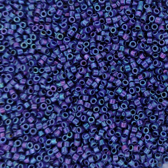 DB0135 - 5g Size 11/0 delicas in Opaque Eggplant Lustre