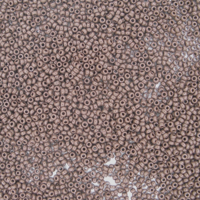 0409 - 5g Size 15/0 Miyuki seed beads in Opaque Chocolate