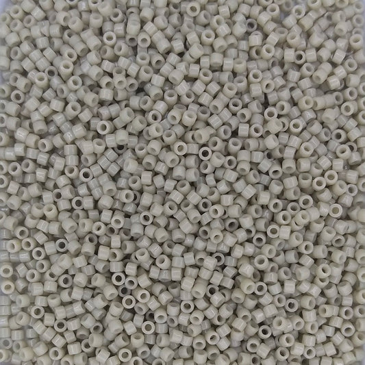 DB2363 - 5g Size 11/0 delicas in Duracoat Opaque Oyster