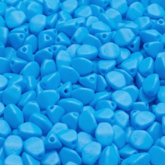 50 x pinch beads in Matt Silk Azure Blue