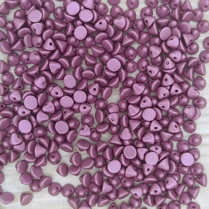 25 x Button beads in Metallic Amethyst