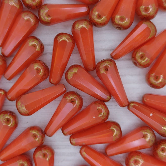Pair of 20x9mm faceted drops in Red/Terracotta
