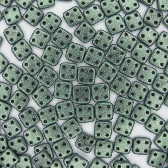 50 x CzechMate QuadraTiles in Metallic Suede Light Green