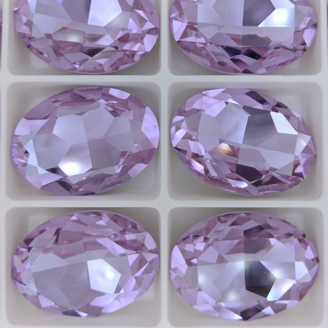 30x20mm Oval in Violet (Aurora)