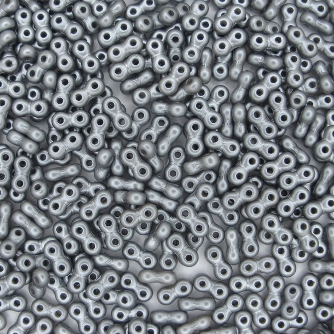 5g x 6mm Infinity beads in Pearlescent Silver