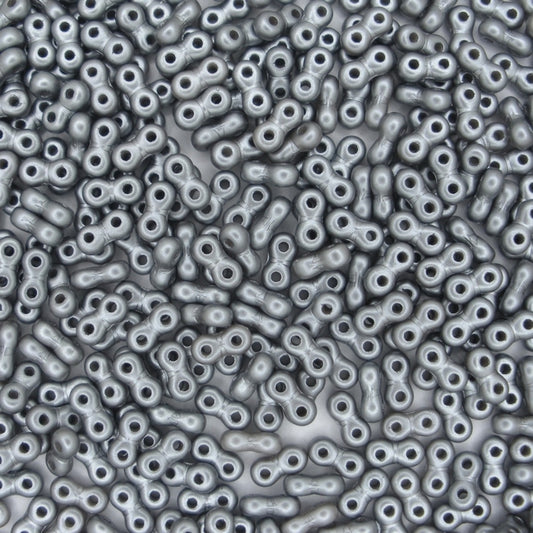 5g x 6mm Infinity beads in Pearlescent Silver