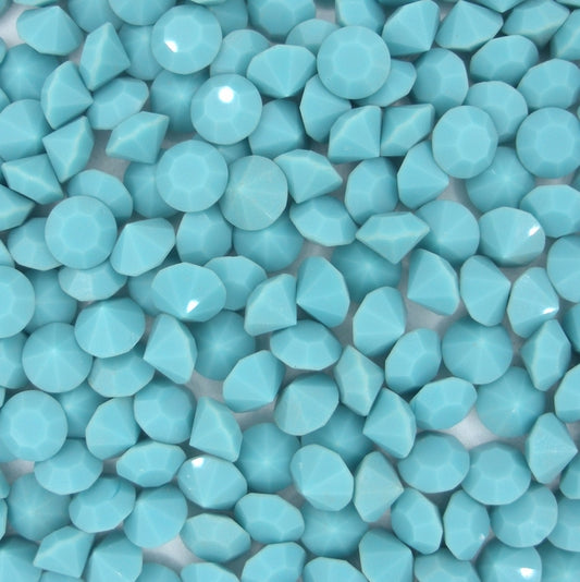 SS29 Chaton in Opaque Turqouise (Vintage Swarovski)