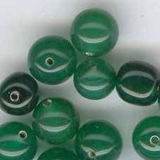 4 x 7mm round lampwork beads in Green (1950s)