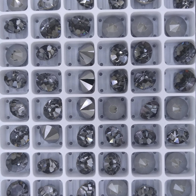 SS39 or 8.3mm Chaton Maxima in Crystal Nightfall (Preciosa)