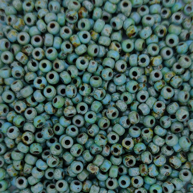 4514 - 10g Size 8/0 Miyuki seed beads in Opaque Seafoam Green Picasso