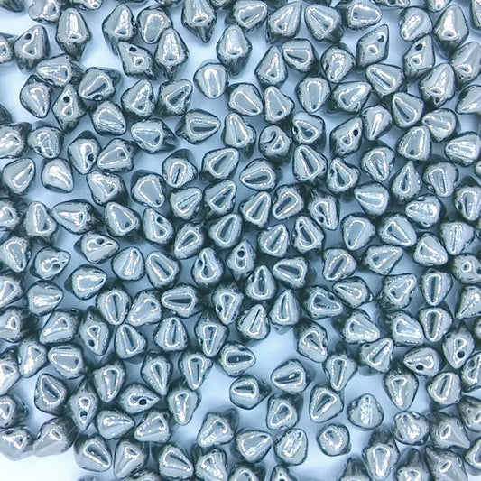 25 x Spiky button beads in Full Chrome