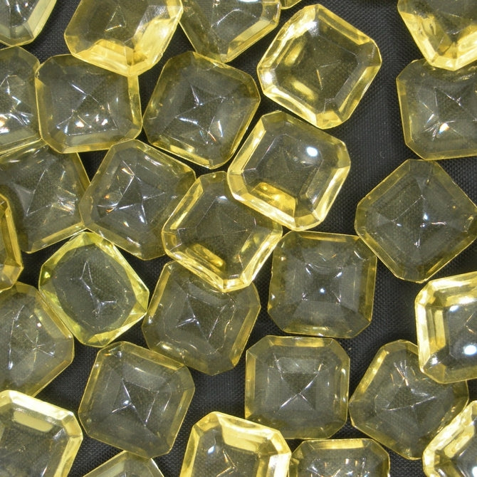 Cab46 - 14mm square cabochon in Yellow (Vintage)