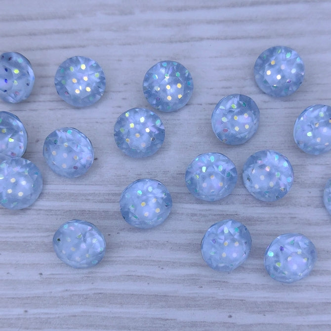 8mm Aurora chaton in Light Sapphire with laser etched Spots 2