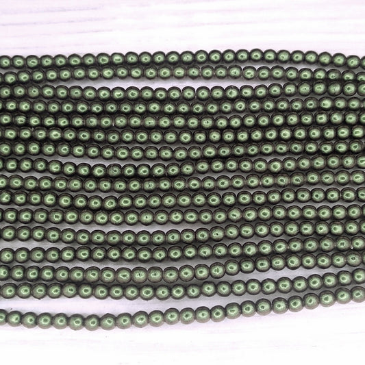 150 x 3mm round Polynesian pearls in Emerald